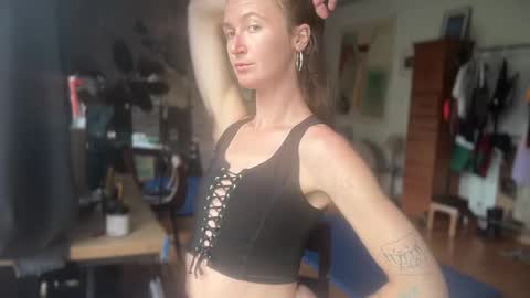 Terra Worship Findomme online show from September 25, 4:00 pm