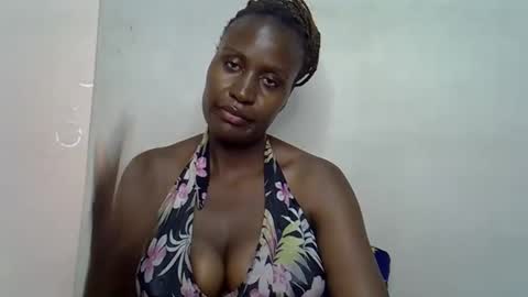 terriam online show from November 26, 7:04 pm