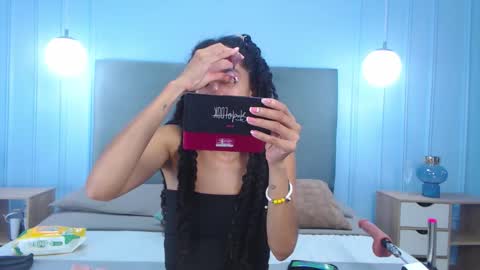 Terry  online show from November 18, 1:48 pm