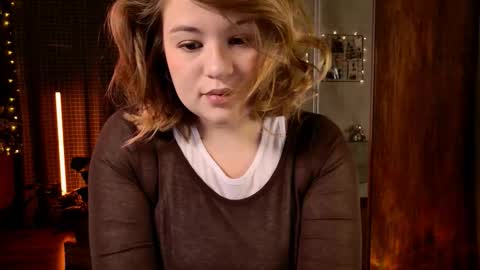 TESSA online show from November 28, 11:13 am