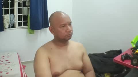 Snapshot of tested123 chatting on October 21, 1:34 pm yours online show from October 21, 1:34 pm