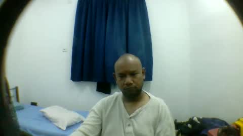 Snapshot of tested123 chatting on October 25, 6:46 pm yours online show from October 25, 6:46 pm