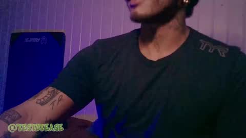 Snapshot of testotease chatting on September 26, 4:27 am Milo online show from September 26, 4:27 am