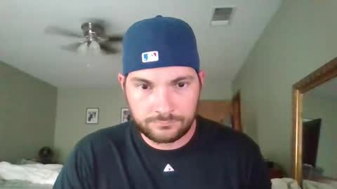 tex007006 online show from April 14, 7:31 pm