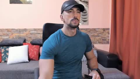 TexasHUNK online show from February 13, 9:41 am