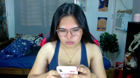 tgirlselena online show from April 7, 11:37 pm