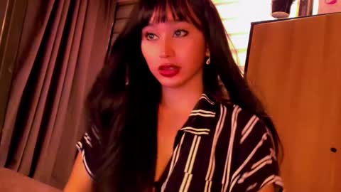 th3r3sa online show from December 4, 2:53 am