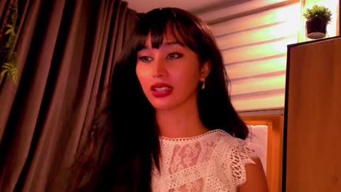 th3r3sa online show from December 9, 3:44 pm