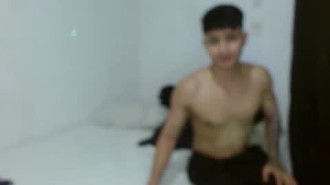 Snapshot of thadeo_10 chatting on October 31, 6:14 am thadeo_10 online show from October 31, 6:14 am