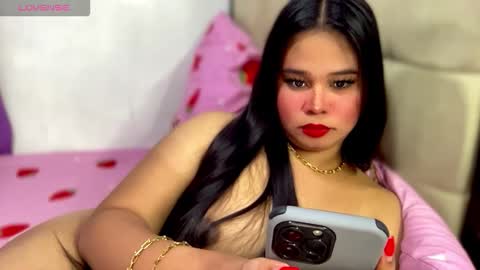 Ms. Thalia online show from December 17, 4:51 am