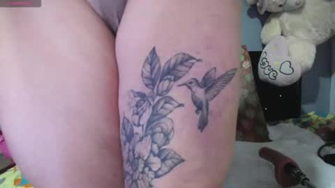 Snapshot of thalia_tits chatting on November 28, 9:06 pm Thalia Tits online show from November 28, 9:06 pm