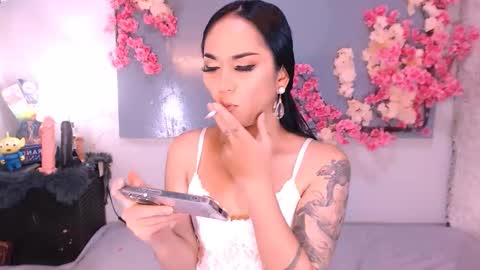 Snapshot of thalia_venture chatting on October 8, 12:14 pm Thalia online show from October 8, 12:14 pm