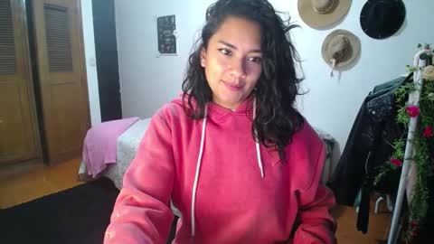    online show from January 25, 11:22 pm