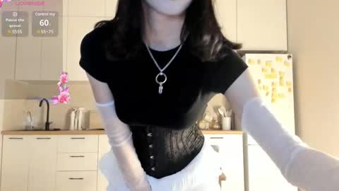 Snapshot of thanos_world1321002 chatting on February 25, 9:46 pm thanos_world1321002 online show from February 25, 9:46 pm