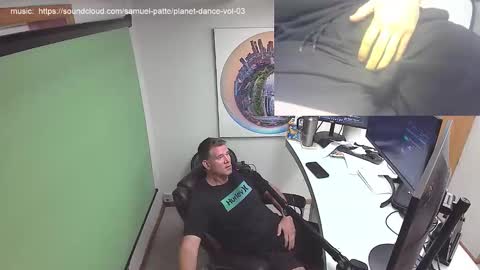 Snapshot of thaterkman chatting on October 27, 2:21 pm thaterkman online show from October 27, 2:21 pm