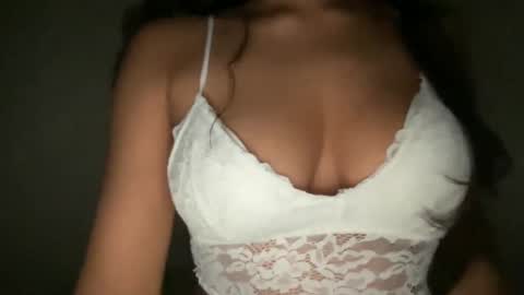 Snapshot of thatgirlmelanie chatting on September 10, 4:23 am Melanie online show from September 10, 4:23 am