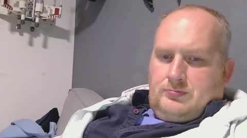 the007146368 online show from November 25, 6:30 pm