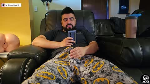 the_alpha_dog_xxx online show from December 2, 4:09 pm