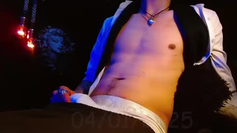 Snapshot of the_anfitrion69 chatting on January 7, 1:06 am GIORGGIO online show from January 7, 1:06 am