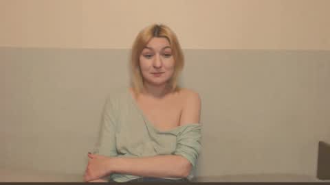 Snapshot of the_basic_instinctt chatting on November 26, 3:24 pm Eva online show from November 26, 3:24 pm