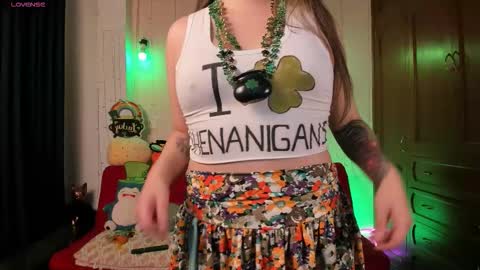 Giovanna online show from March 18, 1:31 am