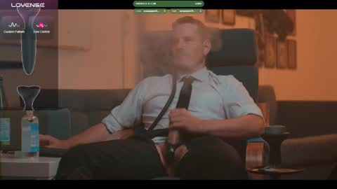 Snapshot of the_dilf chatting on September 28, 1:16 pm The DILF - online show from September 28, 1:16 pm