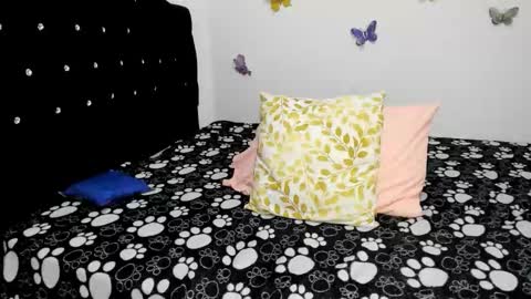 Snapshot of the_fantasy_ chatting on October 30, 9:48 pm the_fantasy_ online show from October 30, 9:48 pm