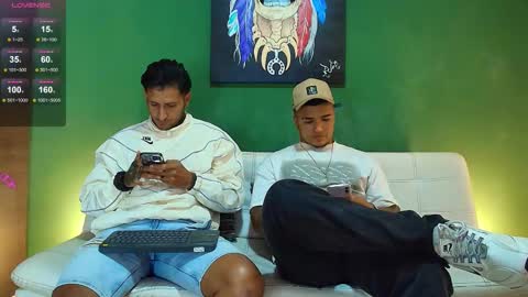 Snapshot of the_golden_boys chatting on November 14, 12:31 am SCOTT THEO KAMERON GENDERSON online show from November 14, 12:31 am