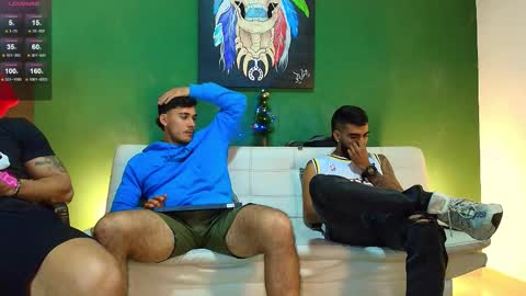 Snapshot of the_golden_boys chatting on November 20, 2:12 am SCOTT THEO KAMERON GENDERSON online show from November 20, 2:12 am