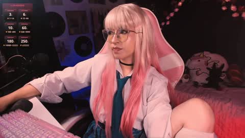 ...  ... online show from December 16, 11:12 am