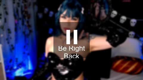 ...  ... online show from November 9, 8:45 am