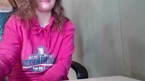 Snapshot of the_prettywondder chatting on March 12, 5:35 am Ekye online show from March 12, 5:35 am