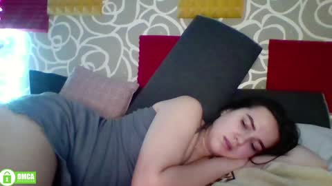 Snapshot of the_princese chatting on December 20, 3:31 pm Alice online show from December 20, 3:31 pm