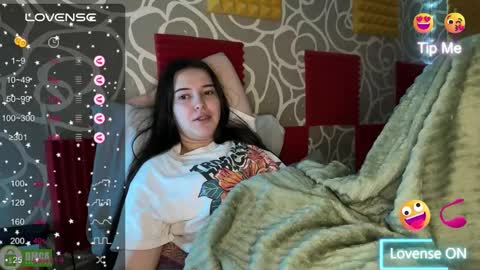 Snapshot of the_princese chatting on March 4, 10:16 pm Alice online show from March 4, 10:16 pm