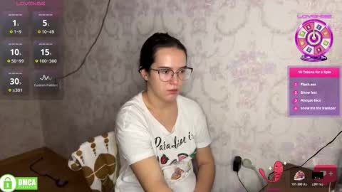 Snapshot of the_princese chatting on November 29, 11:57 am Alice online show from November 29, 11:57 am