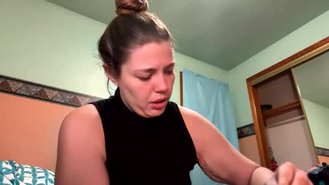 Snapshot of the_sam_ chatting on December 25, 11:53 pm the_sam_ online show from December 25, 11:53 pm