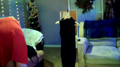 Snapshot of the_sam_ chatting on January 16, 8:54 am the_sam_ online show from January 16, 8:54 am