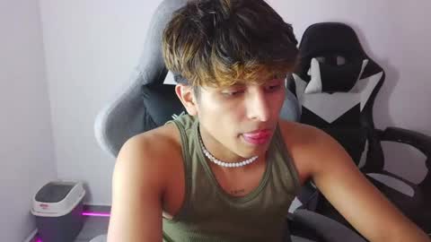 Danny online show from May 1, 5:23 am