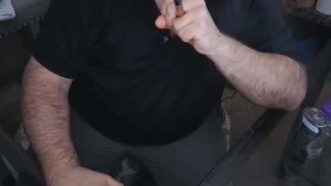 Snapshot of thebearking69 chatting on January 4, 4:23 am The Bear King online show from January 4, 4:23 am