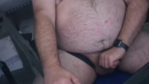 Snapshot of thebearking69 chatting on December 3, 6:21 am The Bear King online show from December 3, 6:21 am