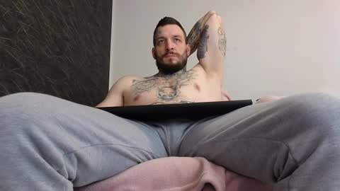 John online show from February 12, 9:52 am