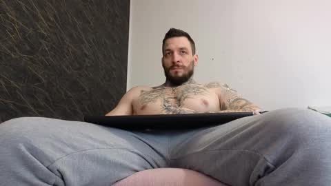 John online show from February 20, 7:45 am