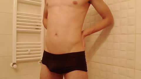 Snapshot of thebigone431 chatting on November 11, 4:18 pm TheBigOne431 online show from November 11, 4:18 pm