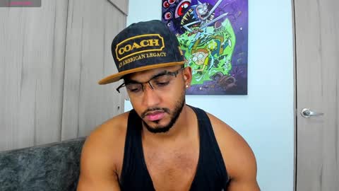 Snapshot of theblack_frank chatting on December 12, 1:06 pm theblack_frank online show from December 12, 1:06 pm