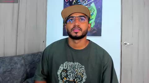 Snapshot of theblack_frank chatting on February 19, 3:16 pm theblack_frank online show from February 19, 3:16 pm