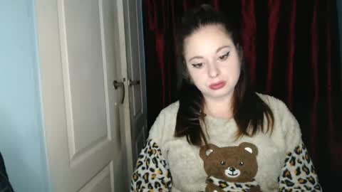 raissa online show from September 19, 4:14 am