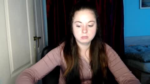 raissa online show from October 6, 1:52 pm