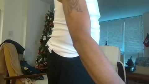 Snapshot of theblacklordmaster chatting on January 9, 6:47 pm theblacklordmaster online show from January 9, 6:47 pm