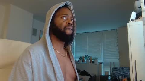 Snapshot of theblacklordmaster chatting on October 3, 12:35 pm theblacklordmaster online show from October 3, 12:35 pm