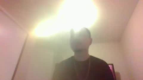 Snapshot of thebpy2 chatting on February 19, 2:55 am Bored lonely and horny looking for people to  chat with have sex with Las vegas nevada online show from February 19, 2:55 am